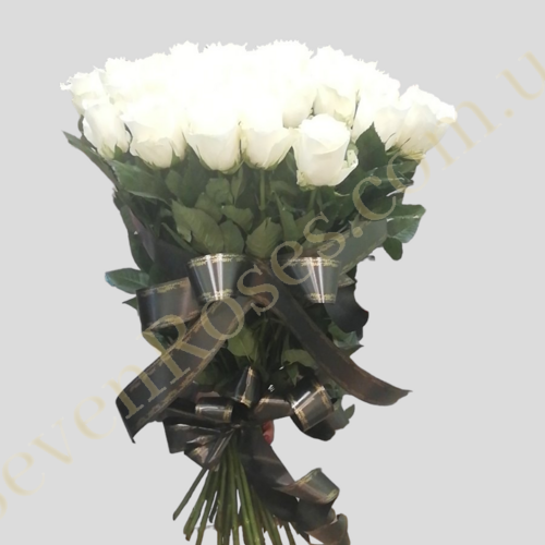Траурний букет з 50 білих троянд 80см